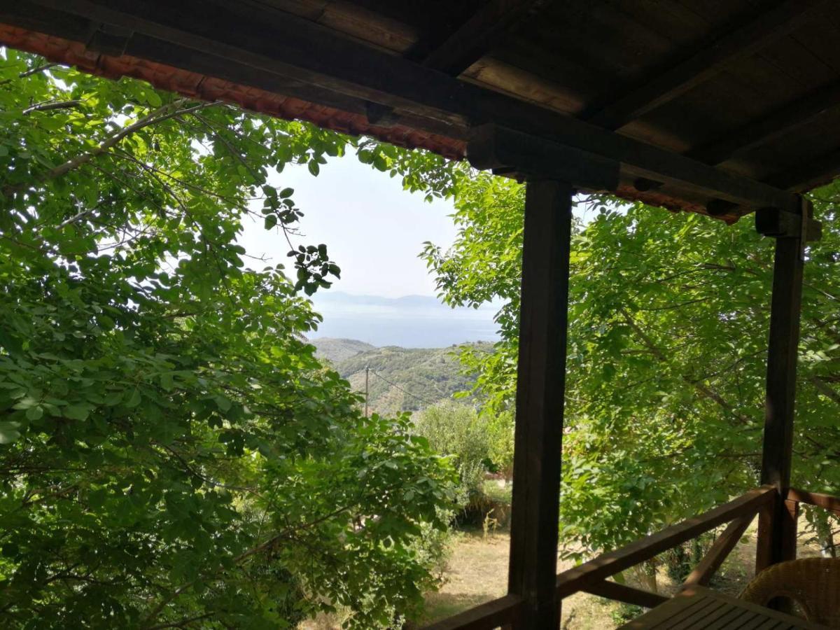 Mountain And Sea View Villa Miléai Exteriör bild